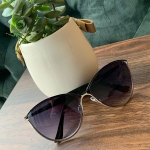 NWOT Express Sunglasses